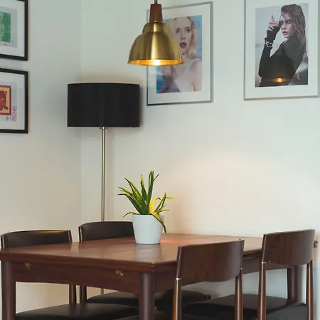 酒店 Luis Stadl 2*