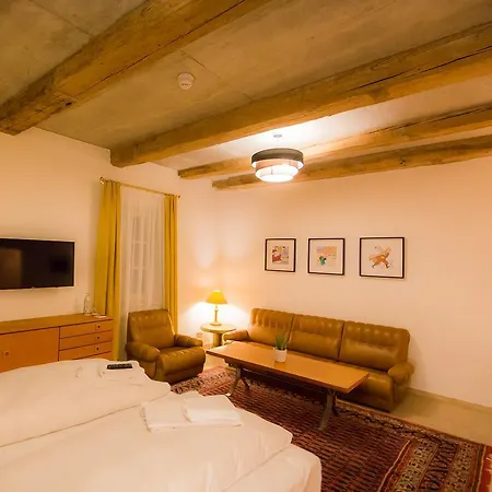 Luis Stadl Otel Regensburg