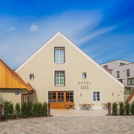 Hotel Luis Stadl 2*